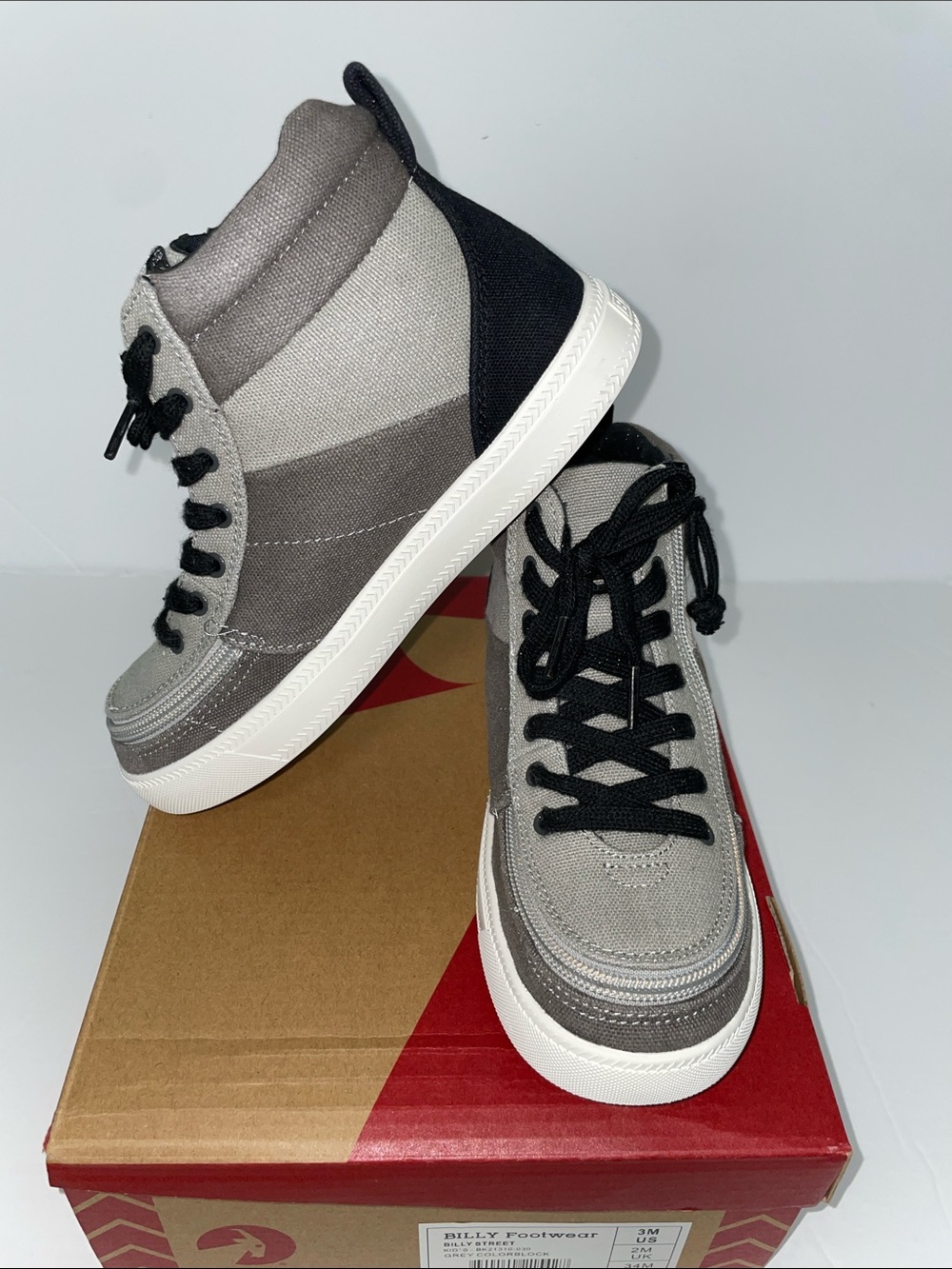 Kids Casual High-Top Sneakers in Gray and Black - Picture 6 of 15